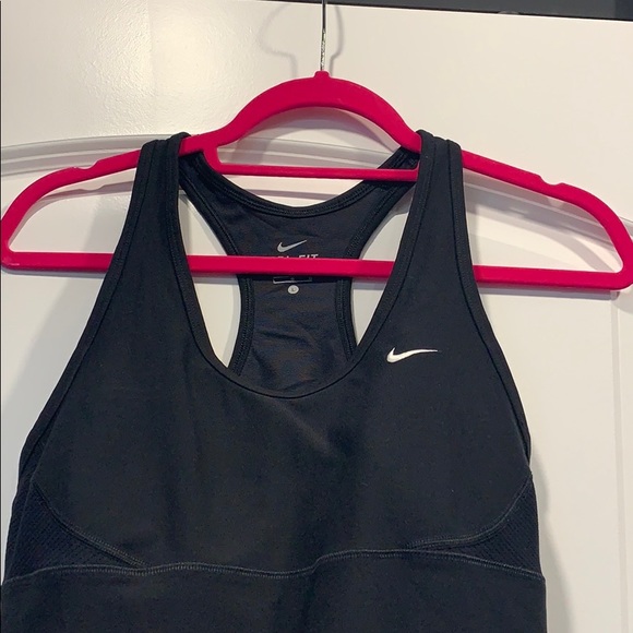 Nike Dri-Fit Razorback top - Picture 3 of 4